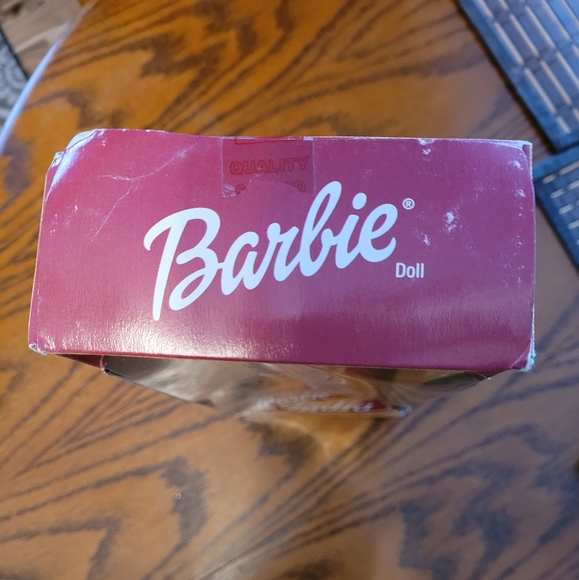 Vintage Barbie in India - Picture 2 of 11